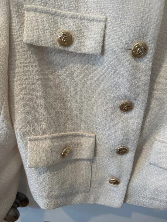 Chanel Bouclé Button-Front Jacket - Picture 3 of 5